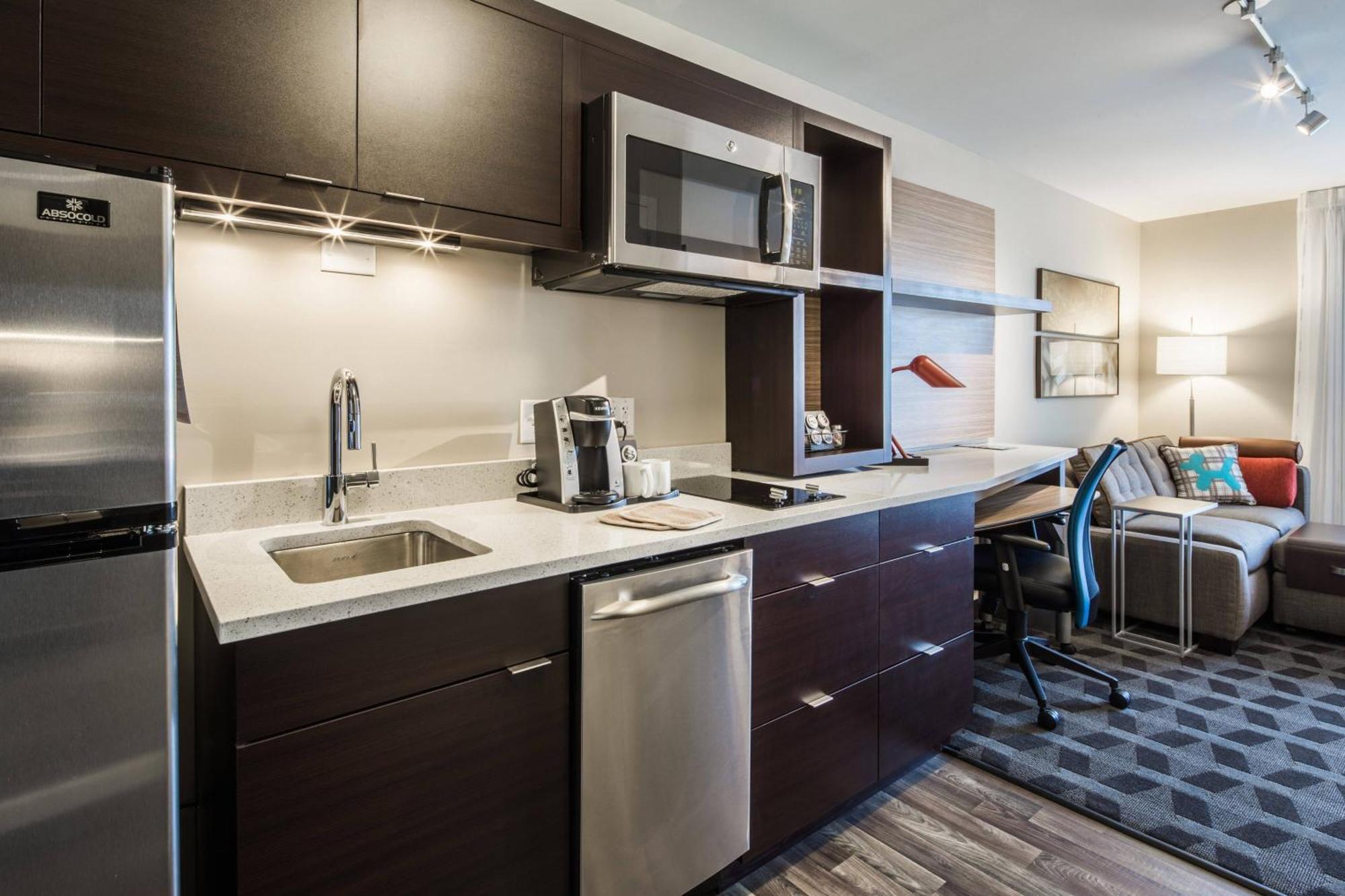 Towneplace Suites By Marriott Cleveland Oda fotoğraf