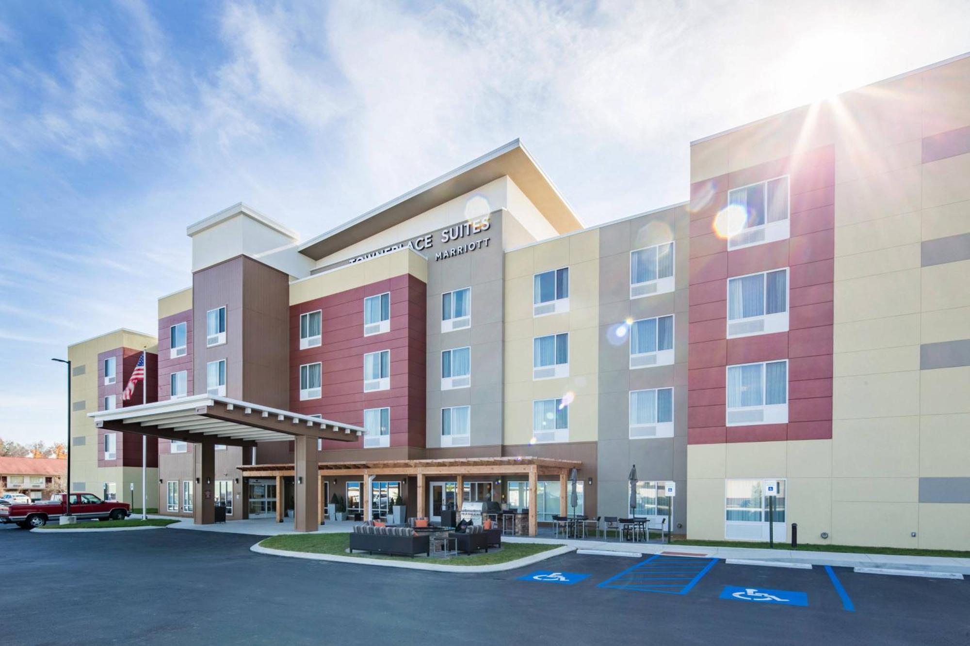 Towneplace Suites By Marriott Cleveland Dış mekan fotoğraf