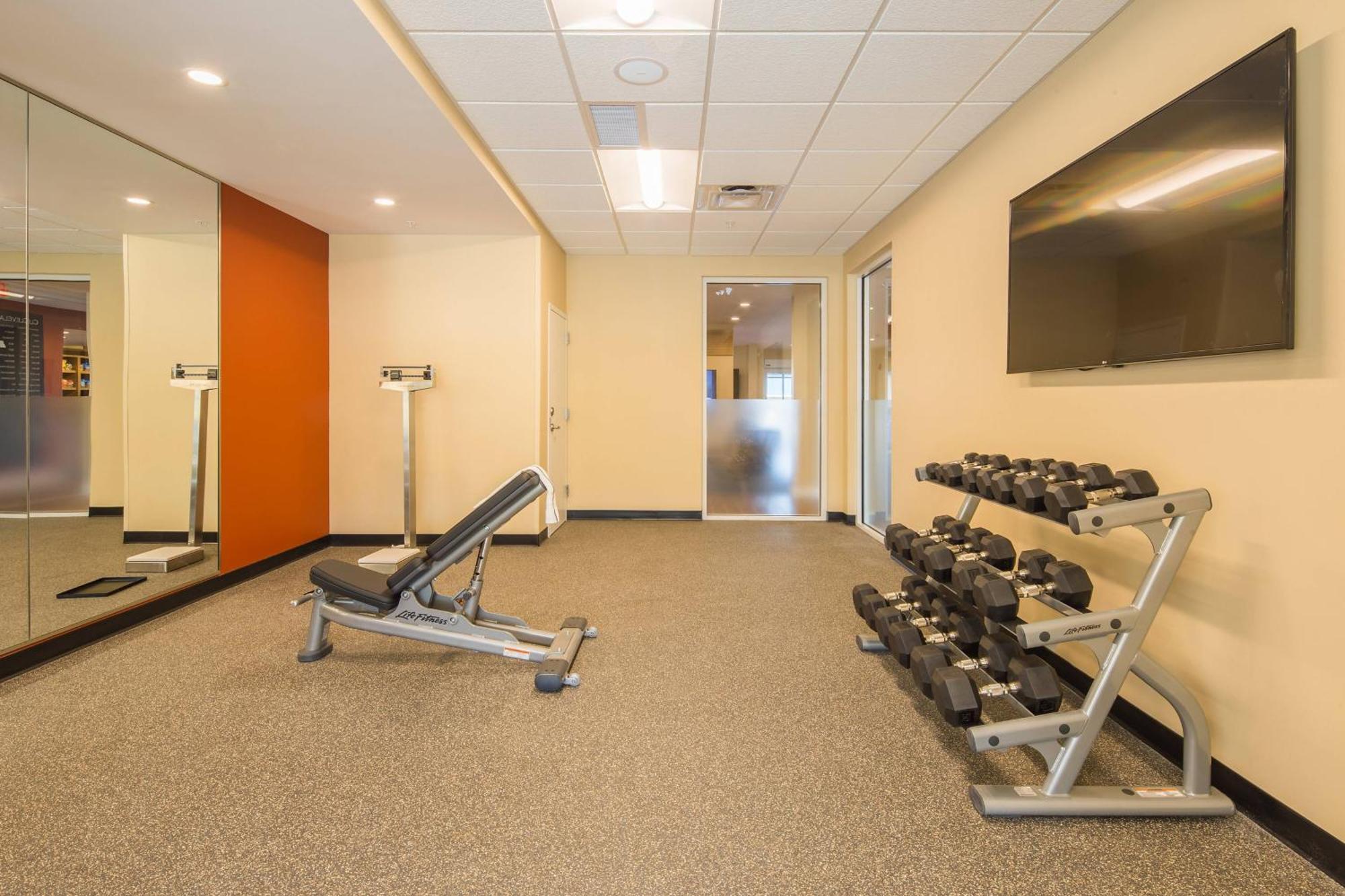 Towneplace Suites By Marriott Cleveland Dış mekan fotoğraf